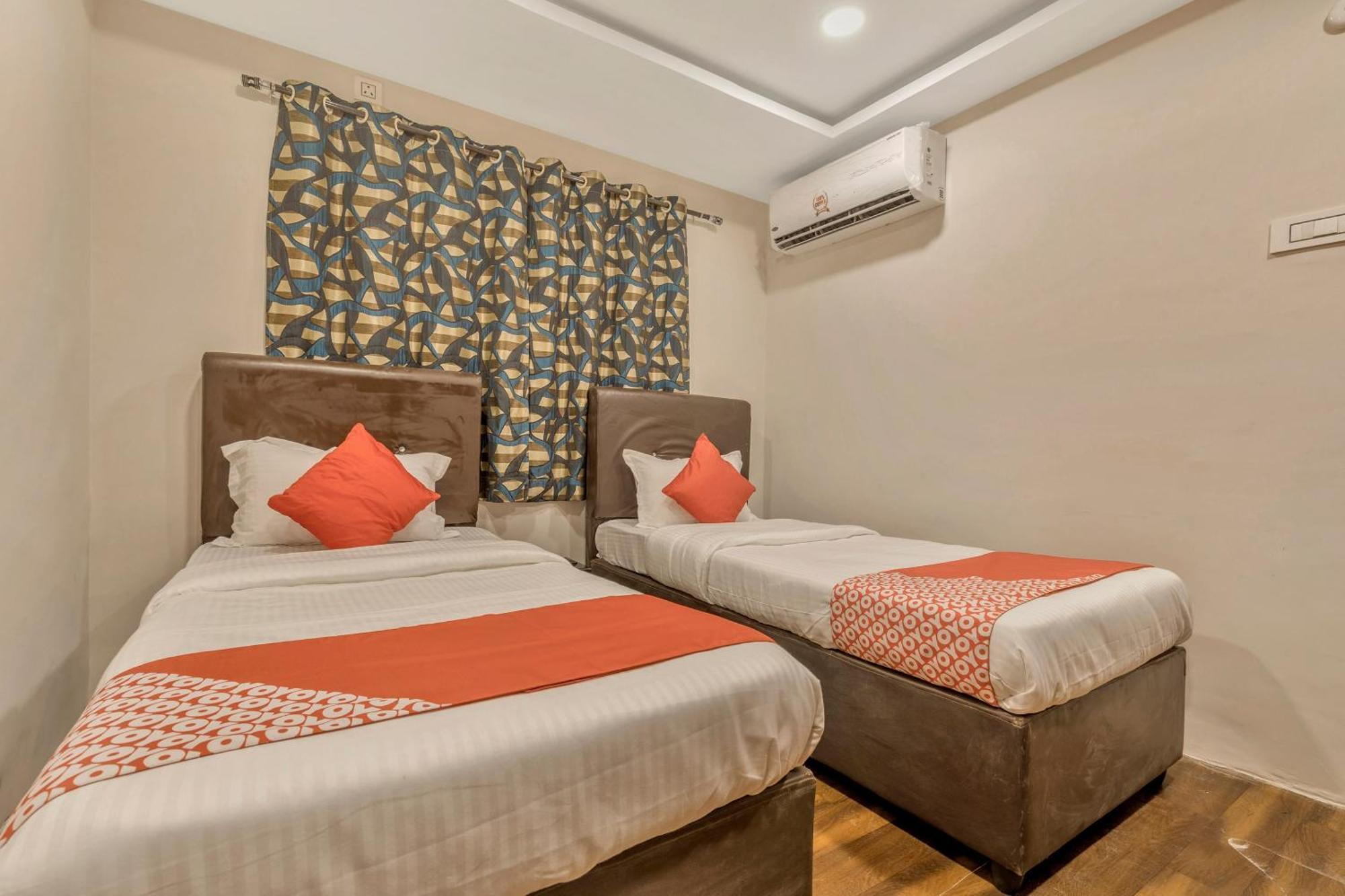 Hotel O Ankitha Grand Kondapur  Екстериор снимка
