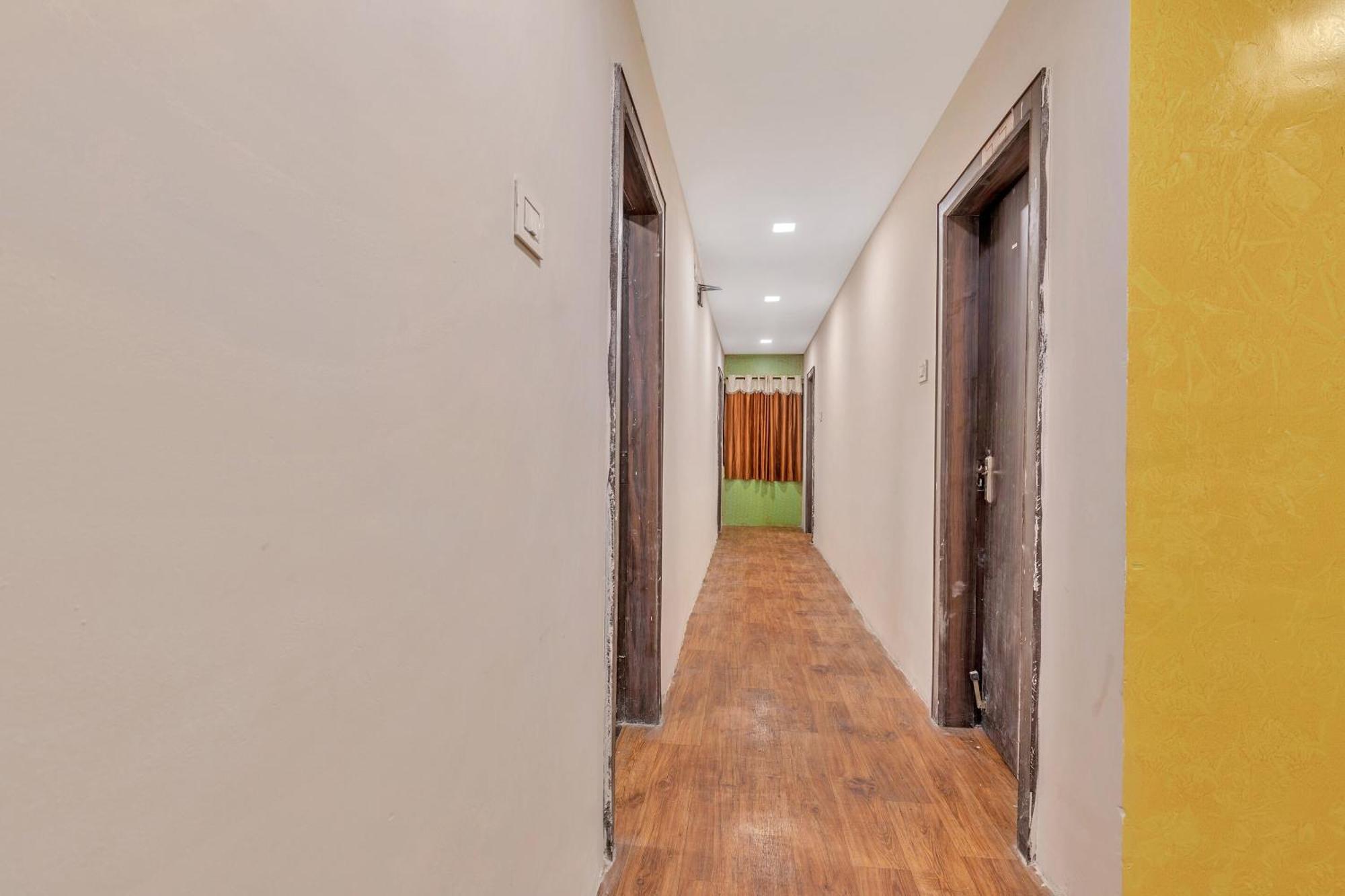Hotel O Ankitha Grand Kondapur  Екстериор снимка