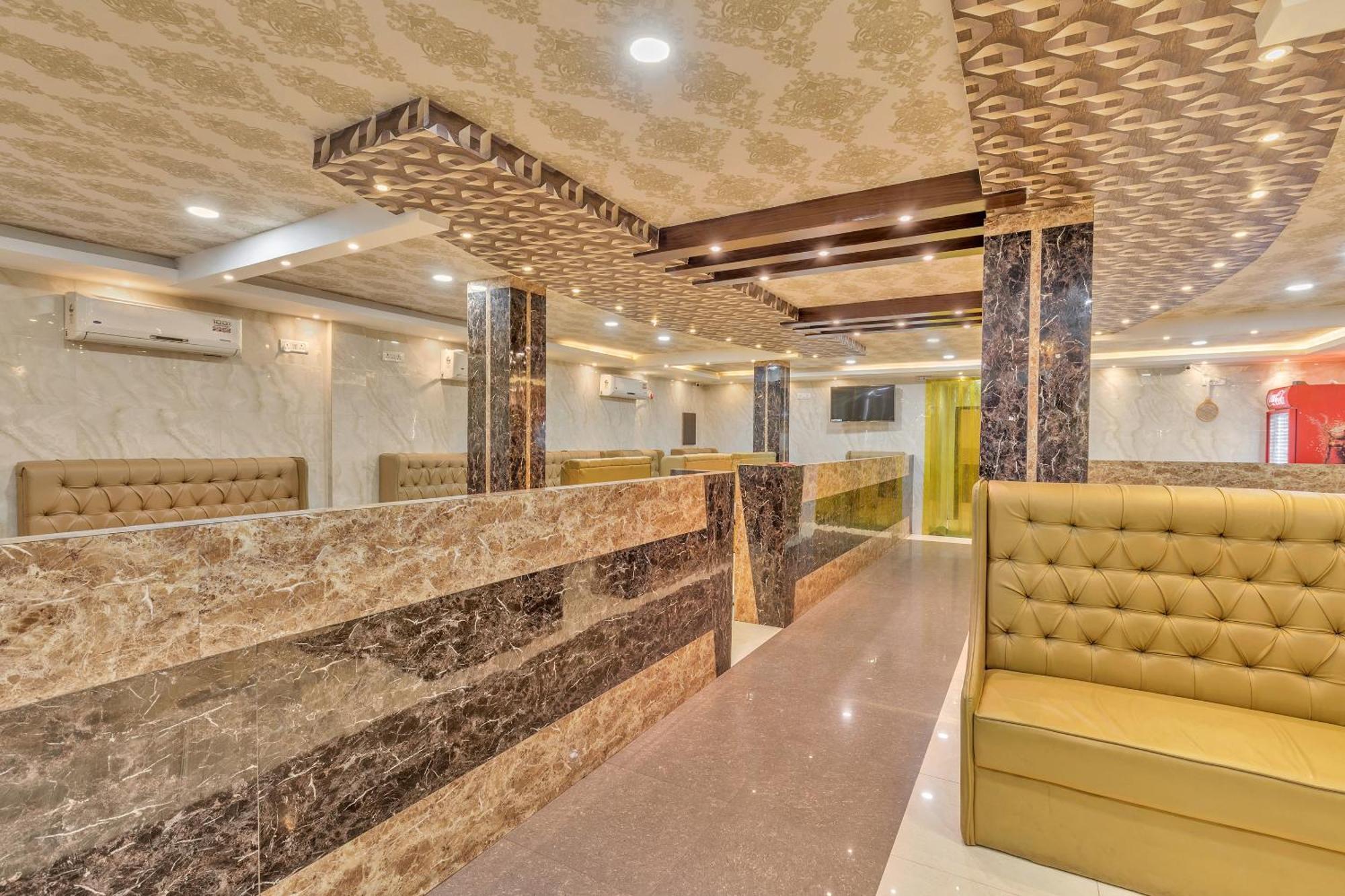 Hotel O Ankitha Grand Kondapur  Екстериор снимка